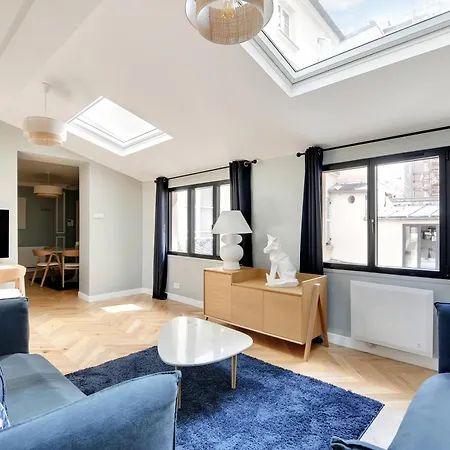 Pick A Flat'S Apartments In Montmartre - Rue Lepic Paris Exterior photo