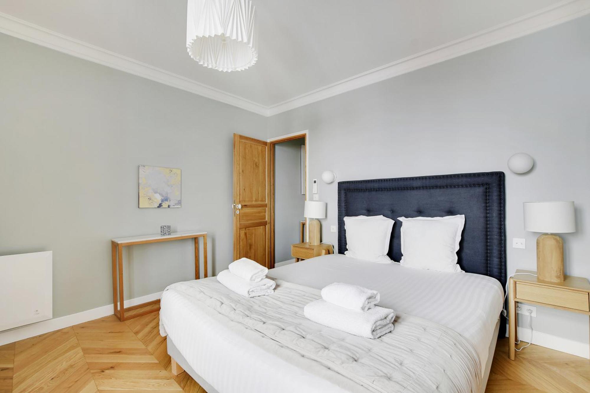 Appartement Pick A Flat's In Montmartre - Rue Lepic *